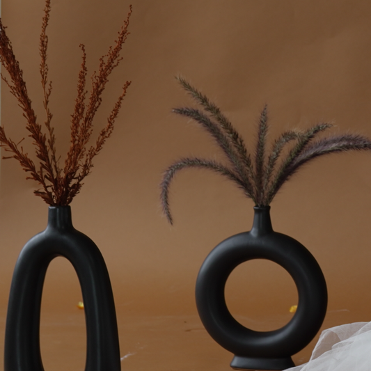 Black Ceramic Budvase